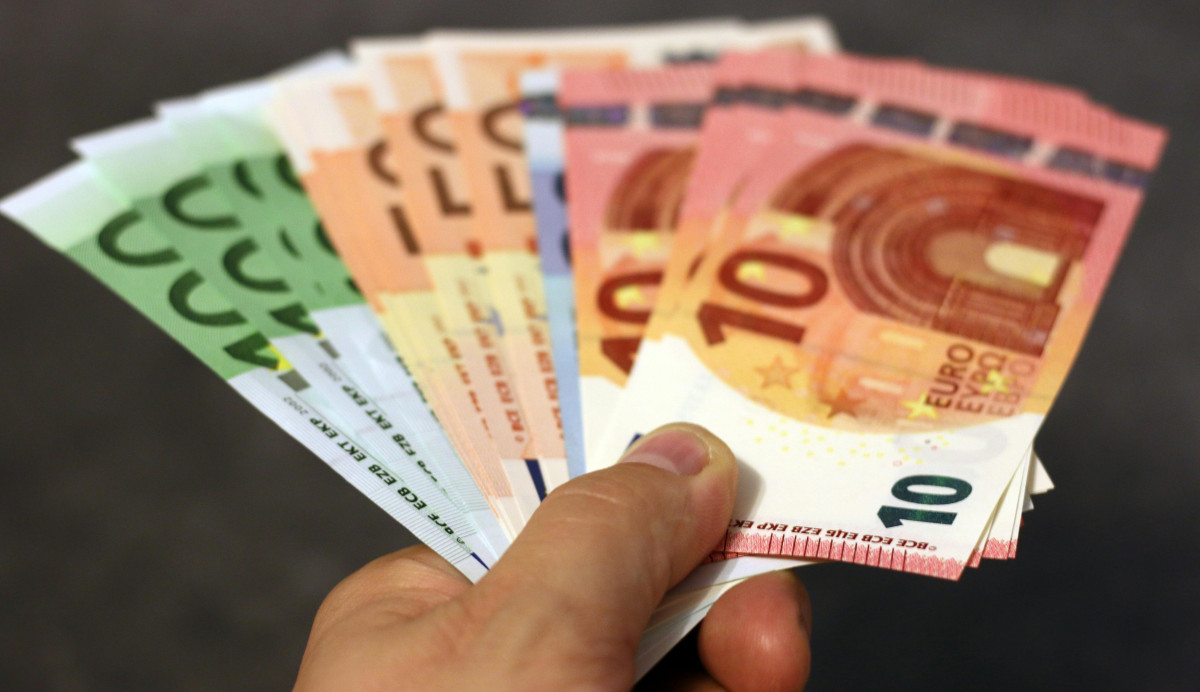 Almanya'da Hayat Pahalılığı Yine Artışta: Enflasyon Düşüşü Durdu